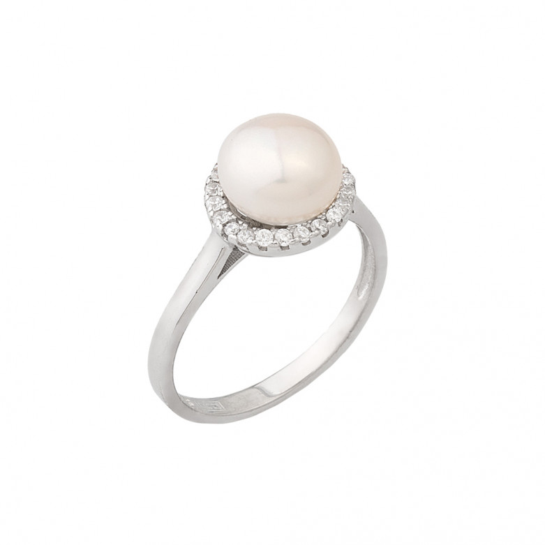 Sterling Silver Fresh water pearl ring surrounded with c.z. stones