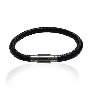 J4 6mm Briaded black leather bracelet with stainless steel magnet clasp. 19 to 21cm